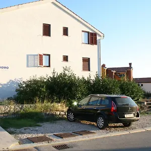 Duomo Cres