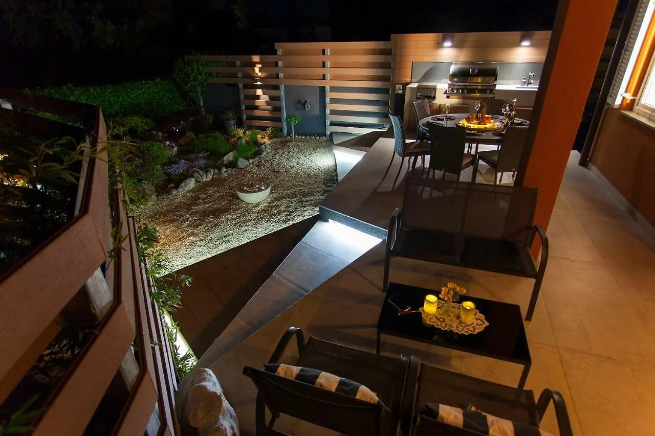 Apartment Simon Says Cres Croatia