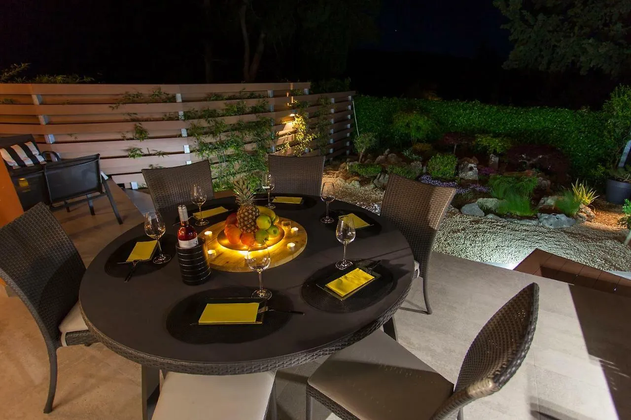 Apartment Simon Says Cres Croatia